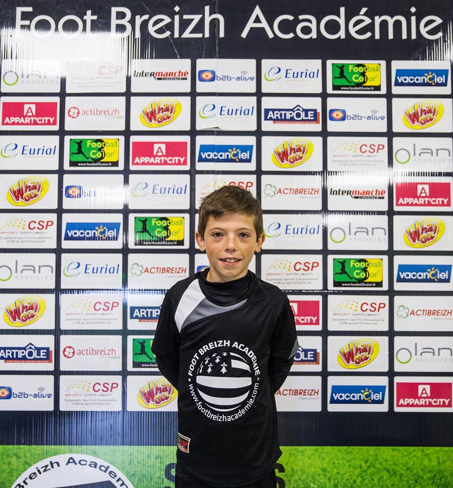 Mathéo 8 ans stagiaire foot FBA